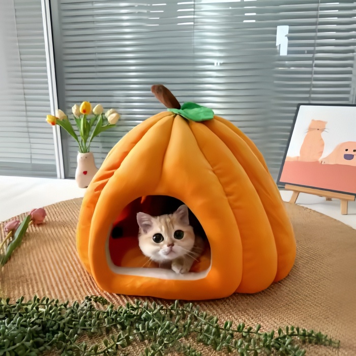 Pumpkin Shape Pet House For Dogs And Cats 